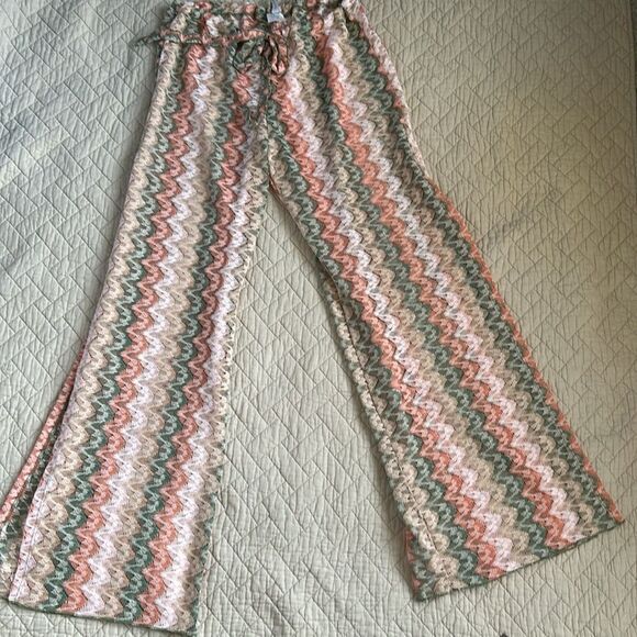 Becca Solstice Crochet Lace Wide Leg Pants in Cameo Multi, Medium , NWT - Picture 1 of 7